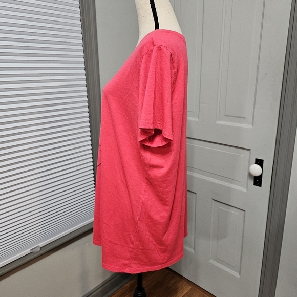 Torrid Fangirl Slim Fit Crew Tee - Red Mickey Mouse - Picture 3 of 4